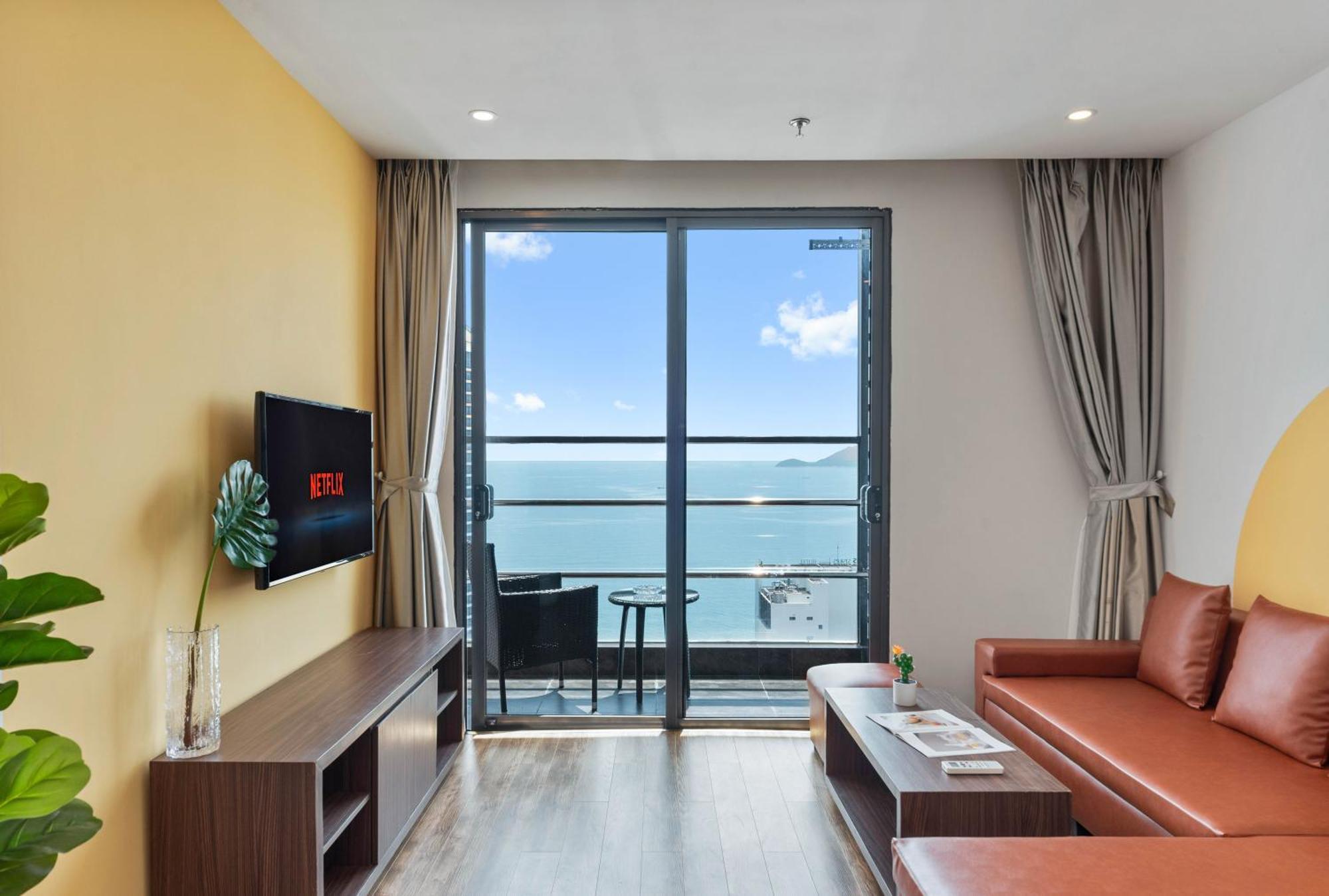 S Lux Apartment Virgo Nha Trang Luaran gambar